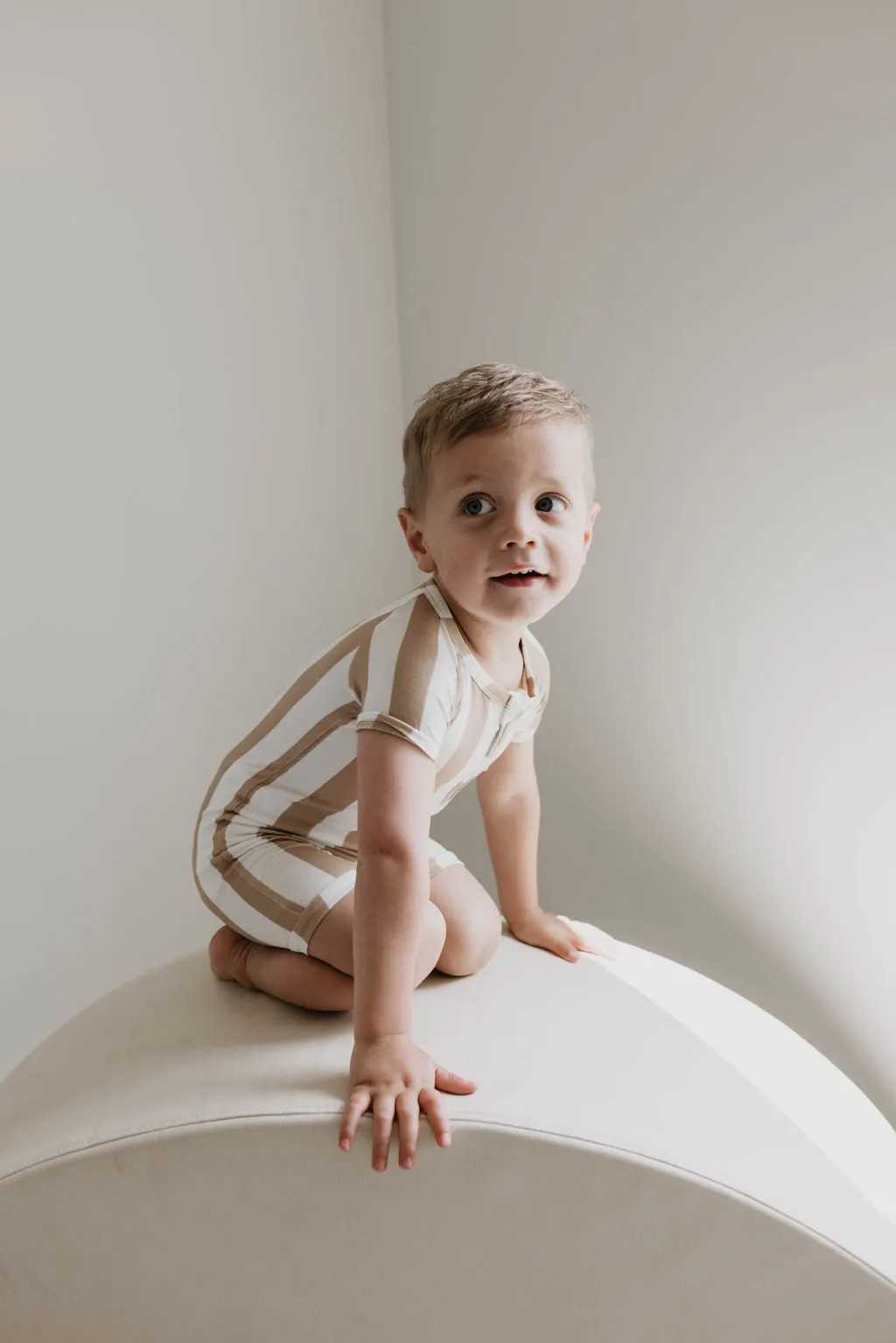 Shortie Bamboo Zip | Kal Stripe