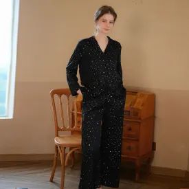 Women’s Ice Silk Pajama Set - Long-Sleeved Sleepwear for Luxurious Comfort